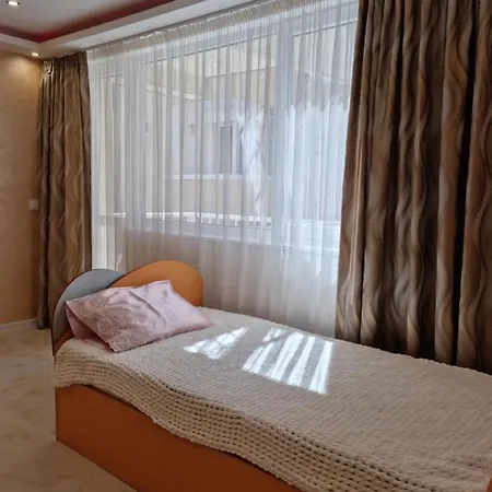 Pepi Ferienwohnung Апартамент Несебър
